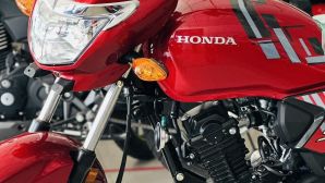 Honda chính thức mở bán ‘huyền thoại côn tay’ 100cc mới giá 25 triệu đồng: Khác biệt Honda Winner R