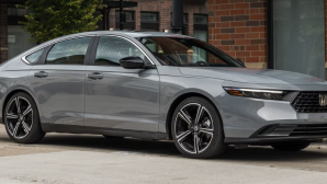Honda Accord ‘bản đặc biệt’ giá rẻ chỉ 710 triệu: 'Đe nẹt' Toyota Camry, Kia K5 bằng động cơ tăng áp