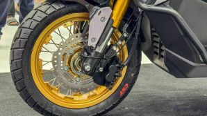 Tin xe trưa 8/6: ‘Ông hoàng xe ga’ mới xịn hơn cả Honda SH và Air Blade chính thức ra giá chưa tới 80 triệu đồng