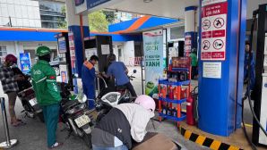 Giá xăng dầu hôm nay 11/6: E10 và RON 92 đua nhau giảm mạnh, dầu diesel chạm mức ‘đáy’ mới, giá đầy bình các mẫu xe số
