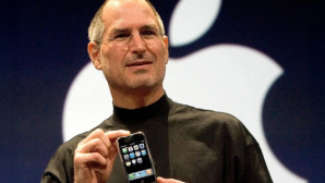 Steve Jobs là ai? Cựu chủ tịch Apple xuất hiện trong đề thi Văn tốt nghiệp THPT 2026