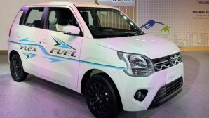 Suzuki chính thức ra mắt mẫu ô tô hatchback mới giá 173 triệu đồng rẻ gần bằng Honda SH, khắc chế cứng Hyundai Grand i10