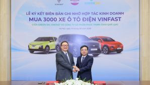 Taxi Quê Lụa tăng tốc chuyển đổi xanh, mua thêm 2.000 ô tô điện VinFast thông qua Green SM