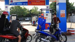Giá xăng dầu hôm nay 17/6: RON 92 và E10 đều ‘rẻ hiếm thấy’, dầu diesel giảm hơn 18.000 đồng, giá đầy bình ô tô Honda