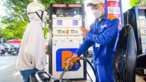 Giá xăng dầu hôm nay 17/6: Giảm xuống mức thấp, Bộ Công Thương có chỉ đạo mới liên quan đến xăng E10
