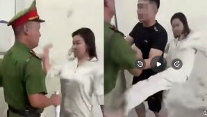 Quá khứ không thể che giấu của người phụ nữ tấn công công an, lộ hành vi bất thường trước khi bị bắt