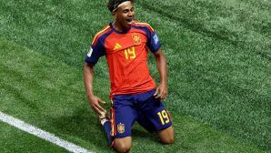 Lamine Yamal vượt kỷ lục của Messi, tỏa sáng rực rỡ giúp Tây Ban Nha thắng 4-0 Saudi Arabia