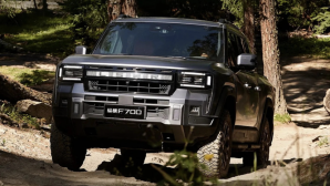 ‘Vua bán tải’ hoàn toàn mới sắp ra mắt: Công nghệ hybrid, thách thức Ford Ranger và Toyota Hilux