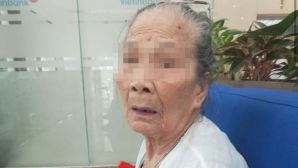 Cụ bà 97 tuổi ở Hà Nội đi 3 lần mới nhận được tiền chế độ, lãnh đạo phường lên tiếng
