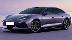 ‘Porsche Taycan của Châu Á’ gọi tên BYD Denza Z9S: Siêu sedan mạnh gần 500 mã lực, chạy 920 km/sạc