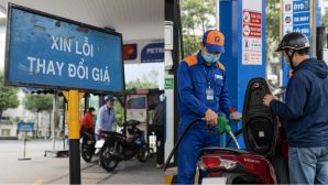 Giá xăng E10 vọt lên hơn 21.000 đồng, dầu diesel tăng mạnh nhất, Hà Nội siết kiểm tra chất lượng xăng E10