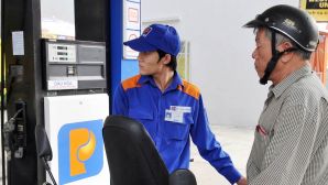 Giá xăng dầu hôm nay 29/7: Xăng E10 RON95 và E5 RON92 dự báo cực 'nóng' sẽ chạm 17.000 đồng, giá đầy bình xe máy Piaggio