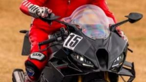 BMW S 1000 RR 2027 lộ diện tại Nurburgring, sẵn sàng đối đầu Panigale V4, CBR1000RR-R và YZF-R1?