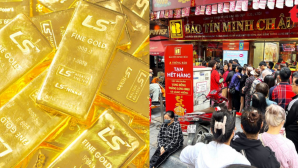 Bảng giá vàng hôm nay 3/8: Vàng SJC nhẫn 9999 'quay xe' giảm gấp, tín hiệu 'chốt lời' mạnh hiếm thấy