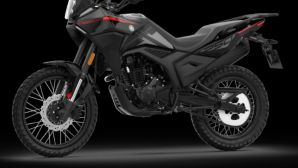 Tin xe hot 4/8: ‘Chiến binh côn tay Ý’ ra mắt với trang bị vượt xa Honda Winner R, phân khúc khác Yamaha Exciter, giá rẻ