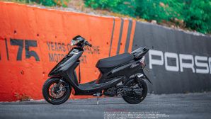Yamaha ZR Evolution - Chiếc scooter nhỏ lột xác với loạt đồ chơi hiệu năng, nhìn là mê