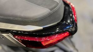 Yamaha chính thức ra mắt ‘át chủ bài’ xe tay ga mới khắc chế cứng Honda SH: Có ABS, TCS, giá hấp dẫn