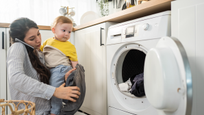 Câu chuyện giặt quần áo sao cho sạch và nỗi lo muôn thuở về vi khuẩn vô hình