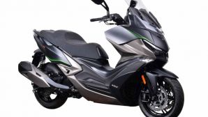 Kymco Xciting VS 400 ra mắt Malaysia, cạnh tranh Yamaha XMAX và Zontes 368