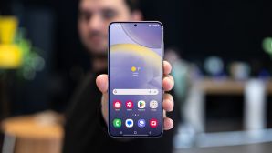 Mẫu Galaxy S màn lớn, pin khủng, AI xịn đáng mua nhất tháng 8 là đây, giá rẻ áp đảo iPhone 16 Plus