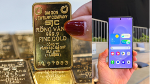 Giá vàng hôm nay tối 17/8: Vàng SJC, vàng 9999 bứt phá, áp sát 145 triệu đồng, giá Samsung S25 Edge có rẻ?