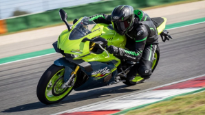 ZXMOTO 500RR ra mắt: 84 mã lực, 4 xi-lanh giá rẻ, khiến Ninja 500 và CBR500R lép?