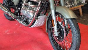 Tin xe hot 19/8: ‘Vua côn tay’ mới đẳng cấp châu Âu ra mắt, giá ngang Yamaha Exciter và Honda Winner R nhưng xịn hơn