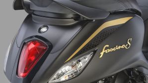 Tin xe trưa 19/8: Yamaha ra mắt ‘vua xe ga’ 125cc mới giá rẻ hơn cả Honda Vision và Wave Alpha, xịn như SH Mode