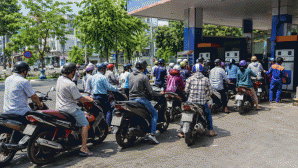 Cập nhật giá xăng dầu hôm nay 21/8 mới: Xăng dầu tăng dựng đứng? Dầu diesel cán mốc 28.540 đồng/lít 