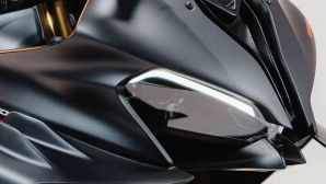 ‘Vua côn tay’ mới chính thức ra mắt: Phong cách khác Yamaha Exciter, phân khối vượt xa Honda Winner R, giá hấp dẫn