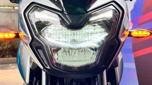 ‘Vua côn tay’ 125cc mới chính thức ra mắt giá rẻ 25 triệu đồng: Nhỏ hơn Honda Winner R nhưng cực xịn