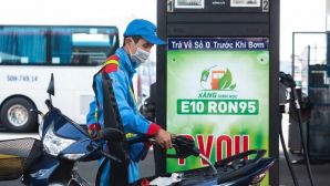 Giá xăng dầu tối nay 28/8: Xăng E5 RON 92 đã về sát đáy, E10 RON 95 giảm rẻ hơn đỉnh 8.752 đồng, giá đầy bình ô tô Honda