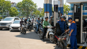 Giá xăng dầu hôm nay 2/9 (trưa 2/9): Dầu lên đỉnh 5 tuần? Trong nước 1 loại điều chỉnh tăng 1.500/lít