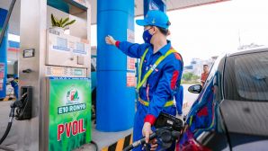 Giá xăng dầu hôm nay 9/9: E10 RON 95 còn cách đáy 3.267 đồng, E5 RON 92 có về 18.000 đồng/lít? Giá đầy bình ô tô Honda