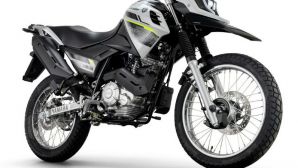 Tin xe hot 9/9: ‘Vua côn tay’ 150cc mới đàn em của Yamaha Exciter ra mắt với giá mềm, phong cách khác xa Honda Winner R