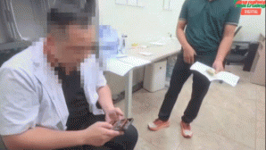 Phó Giám đốc viện E nói gì vụ bệnh nhân ung thư ‘kẹp tiền để được gọi sớm’? Bộ Y Tế ra chỉ đạo khẩn?