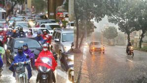 Hà Nội mưa lớn trong hôm nay 10/9: Cảnh báo lốc sét và gió giật mạnh trong 3 giờ tới tại các khu vực