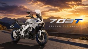 ZONTES 703T 'Hàng ngon giá mềm' mới của làng Sport Touring, khung nhôm nhẹ và đầy công nghệ