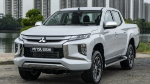Mitsubishi Triton ‘chạm đỉnh’ doanh số, ‘bỏ xa’ Destinator và Xpander trong tháng 8/2026