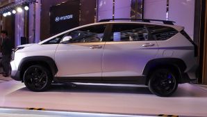 Hyundai chính thức ra mắt mẫu MPV 7 chỗ đẹp long lanh giá 635 triệu đồng: 'Xé vé' Mitsubishi Xpander