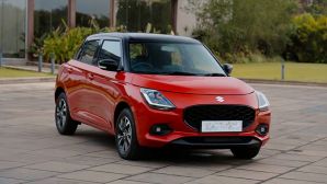 Quên Hyundai Grand i10 đi, Suzuki chính thức ra mắt ô tô ‘quốc dân’ mới giá chỉ từ 235 triệu đồng, rẻ hơn Kia Morning