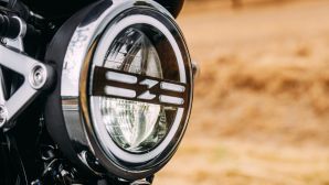 ZXMOTO 500F 2027 chính thức xuất hiện: 4 xi-lanh, quickshifter 2 chiều, TCS đầy đủ