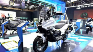 Taro ATS-402T Rally gây chú ý tại CIMA 2026: Scooter 2 xi-lanh 400cc, phanh ABS, TCS đấu ADV350