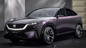 Mazda CX-6e sắp ra mắt: 'Chung mâm' Tesla Model Y, nhiều công nghệ, màn hình 26,45 inch, chạy 600 km