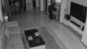 Mất 2,4 tỷ đồng cất trong tủ quần áo, người phụ nữ ở Đồng Tháp bất ngờ biết thủ phạm 