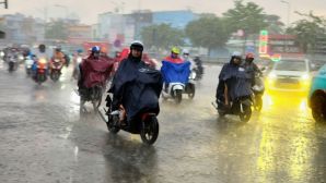Thời tiết TPHCM chiều 29/9: Mây đen, sấm liên tục, mưa dông có thể lan rộng