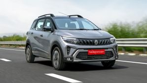 Tin xe trưa 29/9: Ra mắt mẫu MPV 7 chỗ mới giá chỉ 157 triệu đồng rẻ hơn cả Hyundai Grand i10, đả bại Mitsubishi Xpander