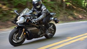 Yamaha R9 2027 chính thức lộ diện, trang bị Brembo Stylema và cánh gió khí động học