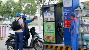 Giá xăng dầu chiều 3/10: Dầu về mức rẻ, E10 và RON 92 kỳ tới có tiềm năng xuống 20.000 đồng/lít? Giá đầy bình ô tô Mazda