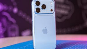 Giá iPhone mới chính hãng tại Việt Nam hôm nay 9/10: iPhone 18 Pro Max bắt đầu giảm nhẹ, iPhone 17 Pro Max rẻ